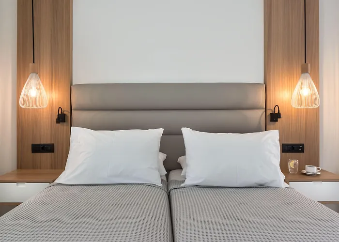 Hotel Strogili - Adults Only