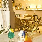Strogili - Adults Only Καμάρι