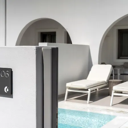 Strogili - Adults Only Kamári