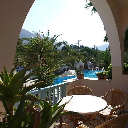 Strogili - Adults Only 4*