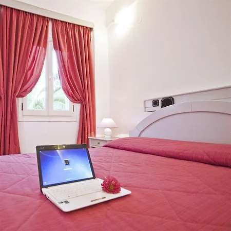 Strogili - Adults Only Hotel Kamári