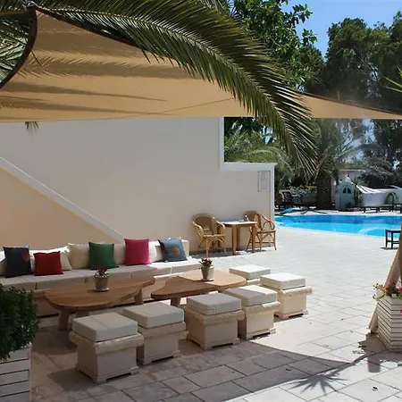 Strogili - Adults Only