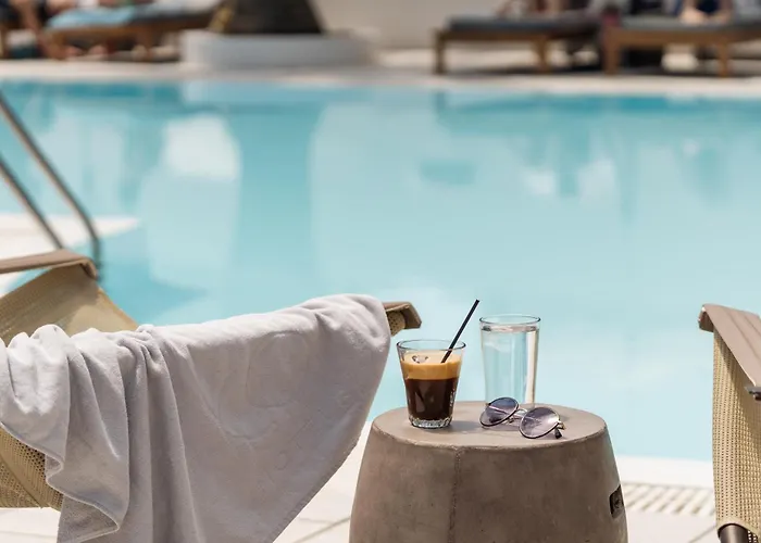 Strogili - Adults Only 4* Kamari (Santorini)