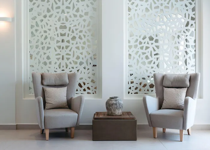 Strogili - Adults Only Kamari (Santorini)