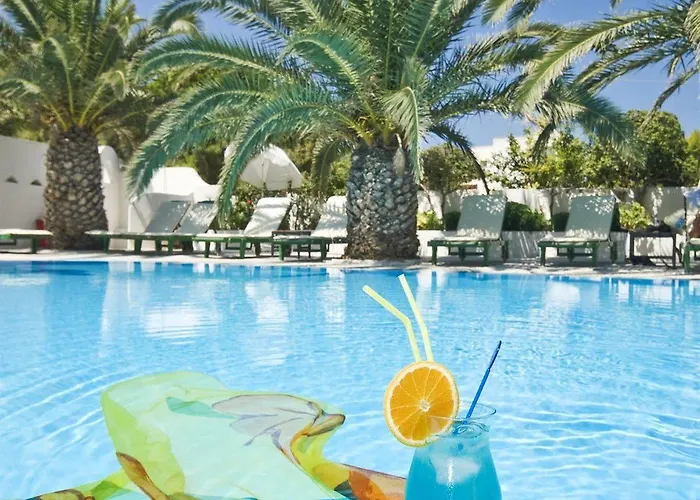 Strogili - Adults Only Kamari (Santorini)