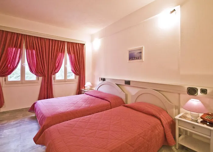 Strogili - Adults Only