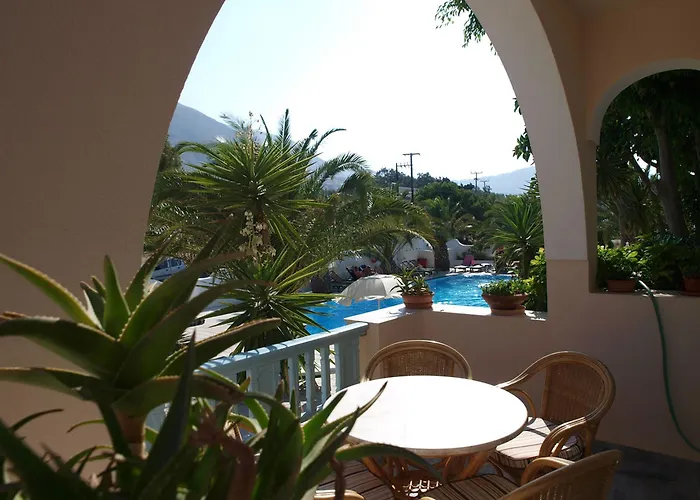 Strogili - Adults Only 4*