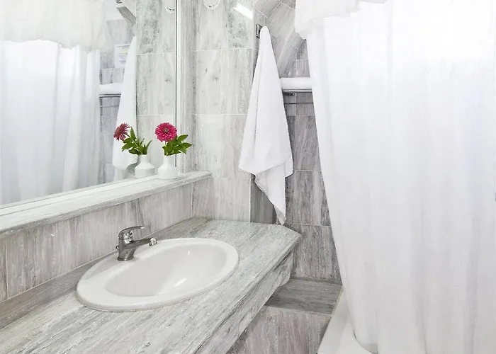 Strogili - Adults Only 4*