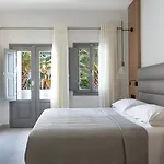 Hotel Strogili - Adults Only Kamári